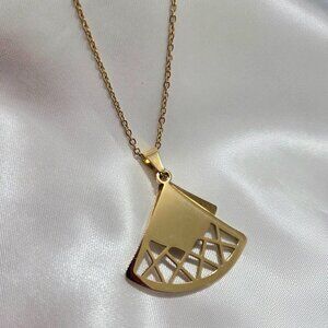 Dubai 18K Gold Plated Pendant Chain Necklace